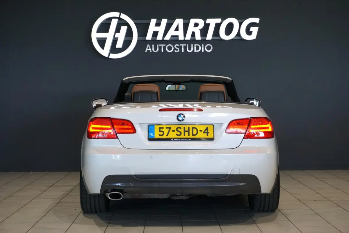 320i Exclusive M Sport * Dealer onderhouden * + SPORTSTOELEN / BI-XENON / BBS / STANDKACHEL