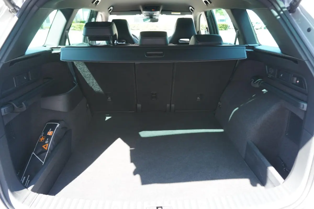 1.5 TSI 150pk DSG Sportline Business | Adaptive Cruise | Stoelverwarming | Trekhaak | LED Matrix
