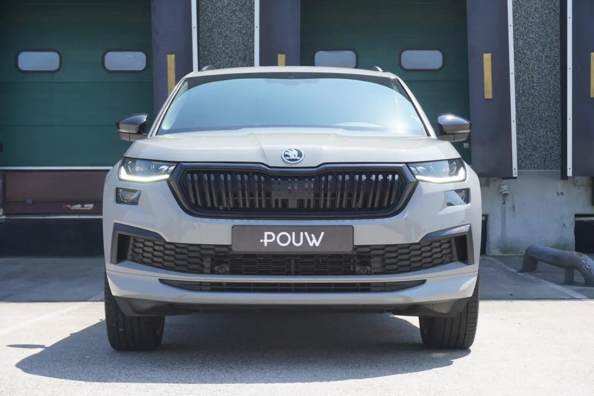 1.5 TSI 150pk DSG Sportline Business | Adaptive Cruise | Stoelverwarming | Trekhaak | LED Matrix