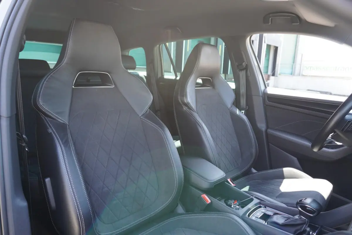 1.5 TSI 150pk DSG Sportline Business | Adaptive Cruise | Stoelverwarming | Trekhaak | LED Matrix