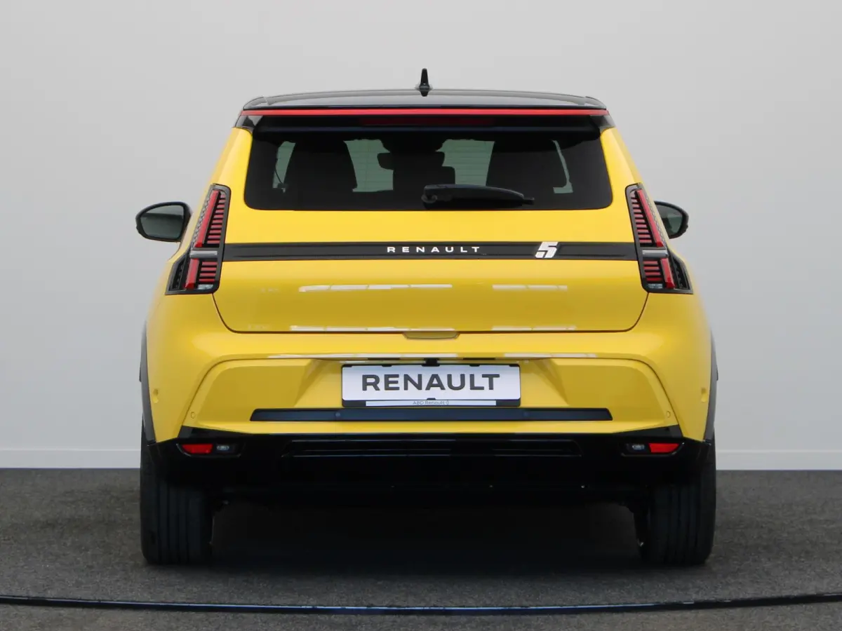 comfort range iconic cinq 52 kWh | Vijf jaar garantie | Stoel- en stuurwielverwarming | Blind spot warning |