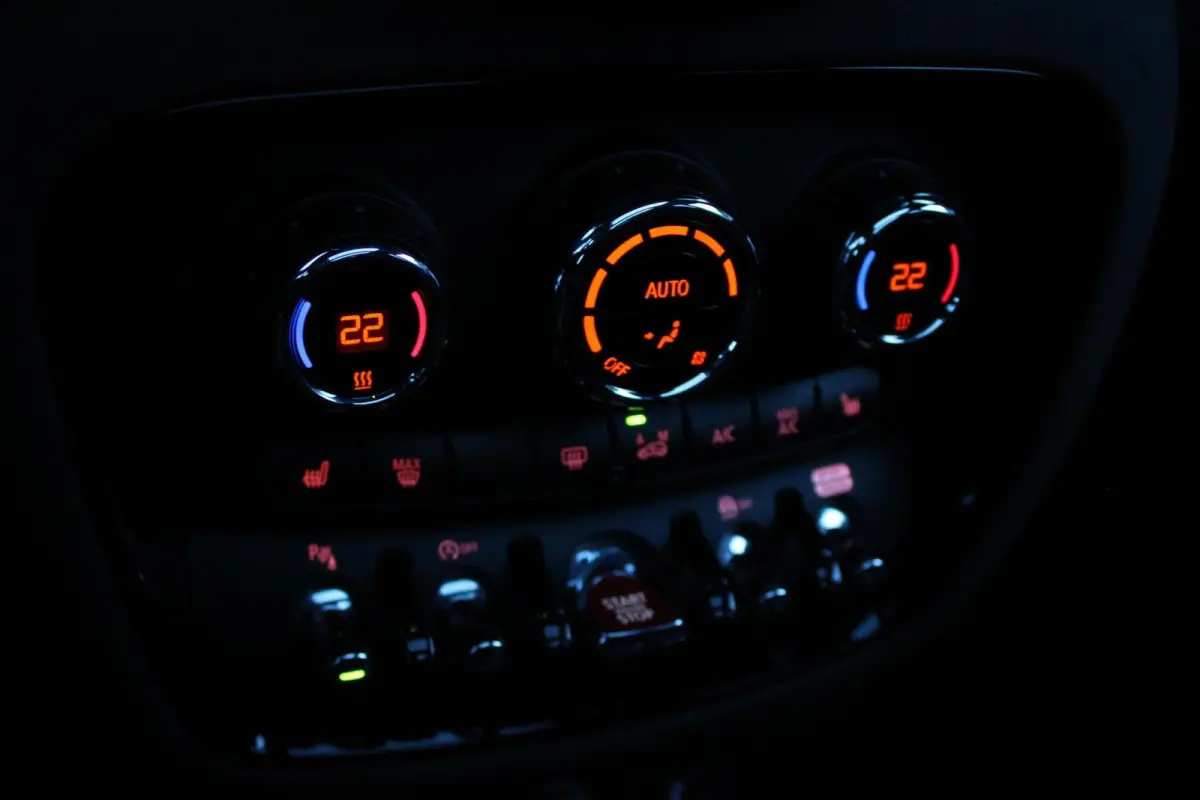 2.0 JCW ALL4 John Cooper Works PANO - HUD - KEYLESS