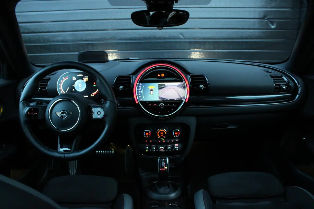 2.0 JCW ALL4 John Cooper Works PANO - HUD - KEYLESS