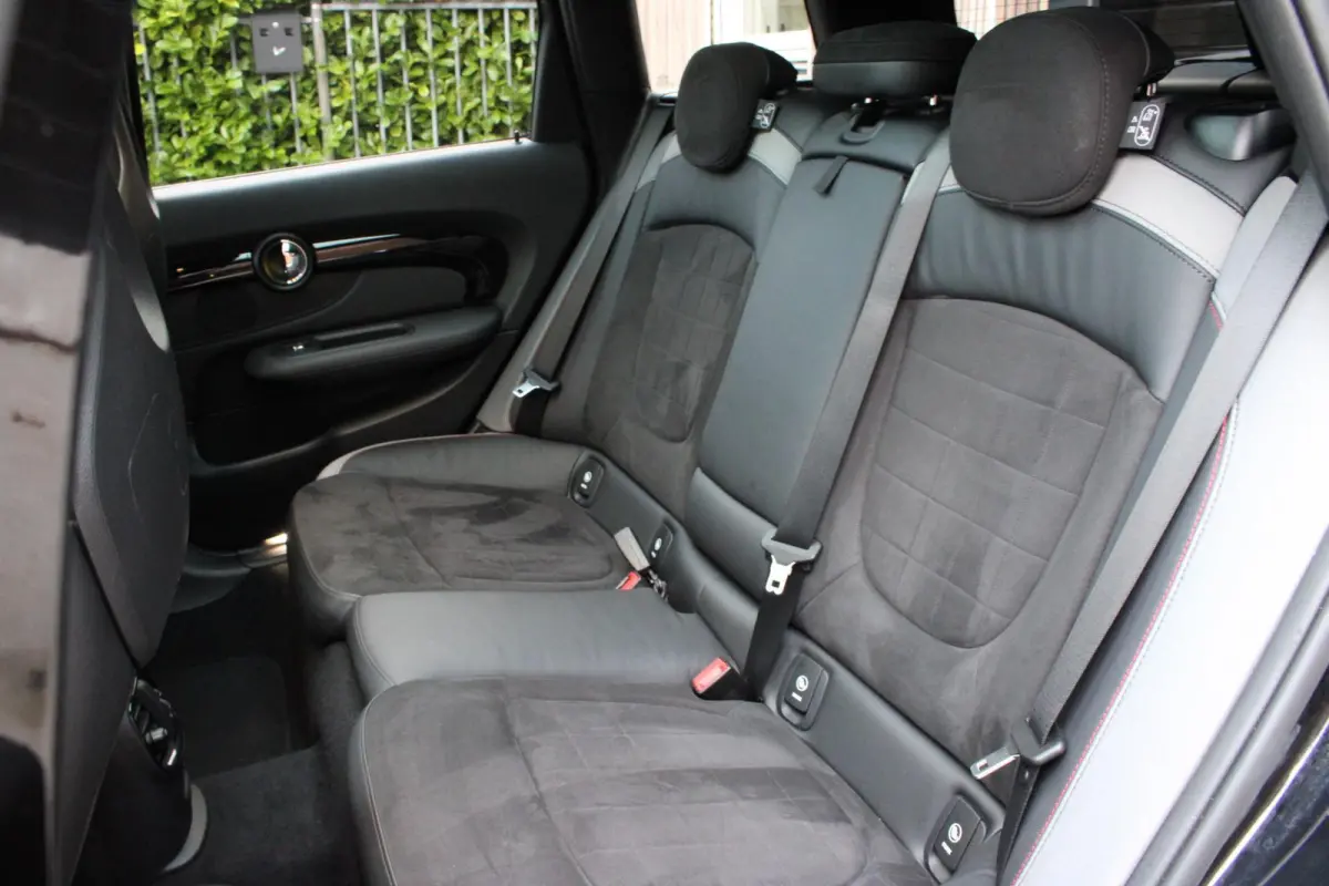 2.0 JCW ALL4 John Cooper Works PANO - HUD - KEYLESS