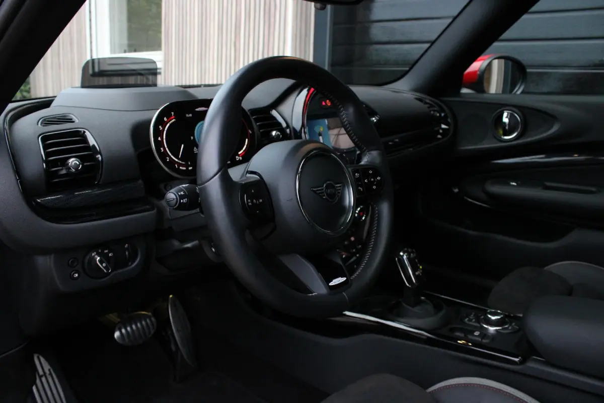 2.0 JCW ALL4 John Cooper Works PANO - HUD - KEYLESS