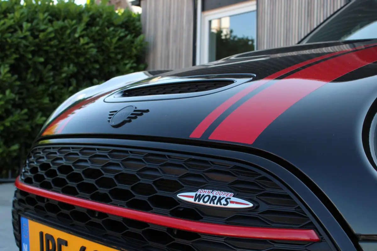 2.0 JCW ALL4 John Cooper Works PANO - HUD - KEYLESS