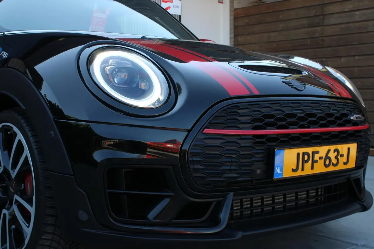 2.0 JCW ALL4 John Cooper Works PANO - HUD - KEYLESS