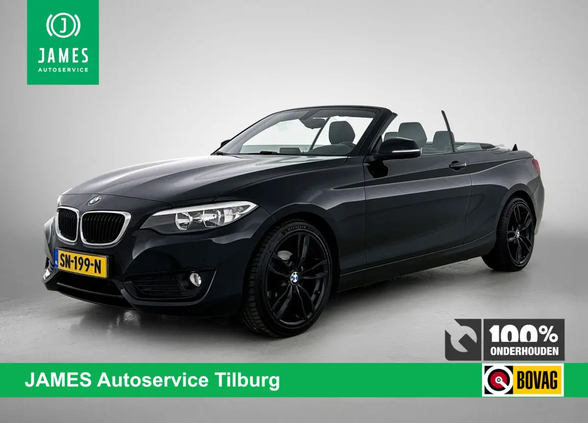 218i Essential NAVI | STOF-LEDER | STOELVERWARMING