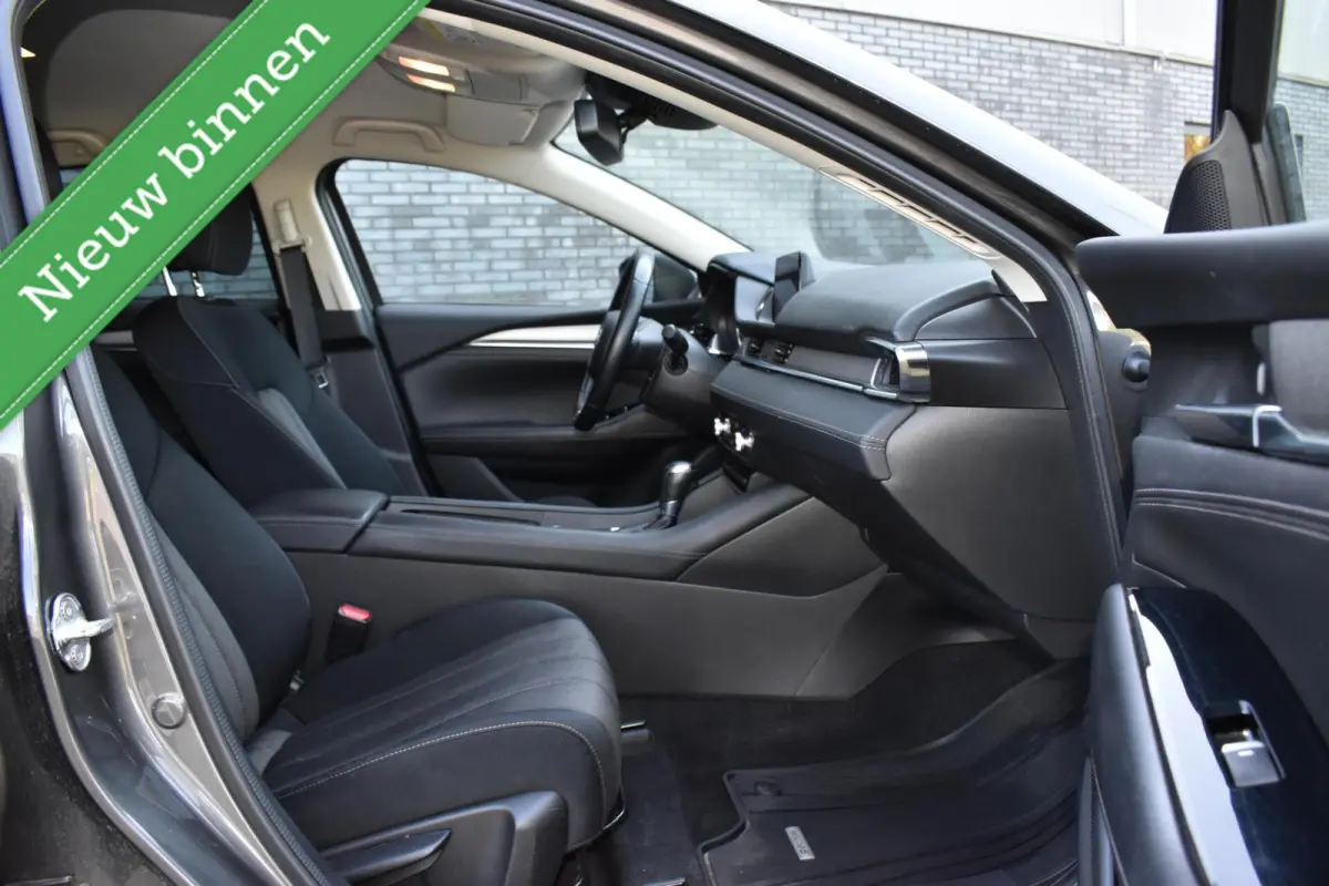2.0 SkyActiv-G 165 LED/CARPLAY/HUD/ACC/CAMERA/DAB/ETC.!