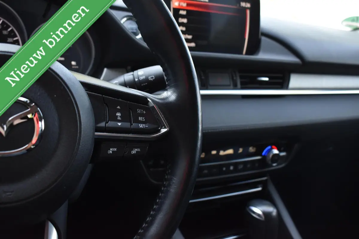 2.0 SkyActiv-G 165 LED/CARPLAY/HUD/ACC/CAMERA/DAB/ETC.!