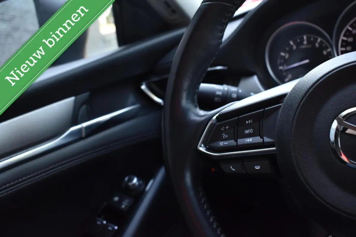 2.0 SkyActiv-G 165 LED/CARPLAY/HUD/ACC/CAMERA/DAB/ETC.!