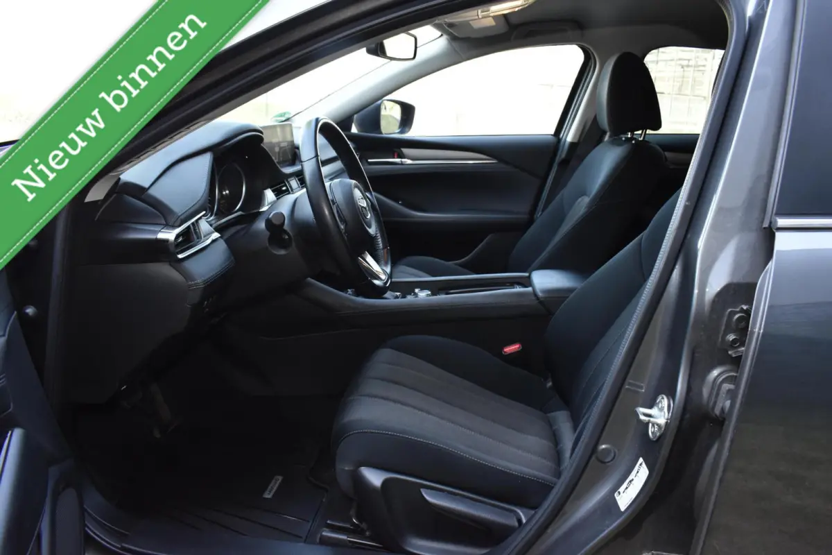 2.0 SkyActiv-G 165 LED/CARPLAY/HUD/ACC/CAMERA/DAB/ETC.!