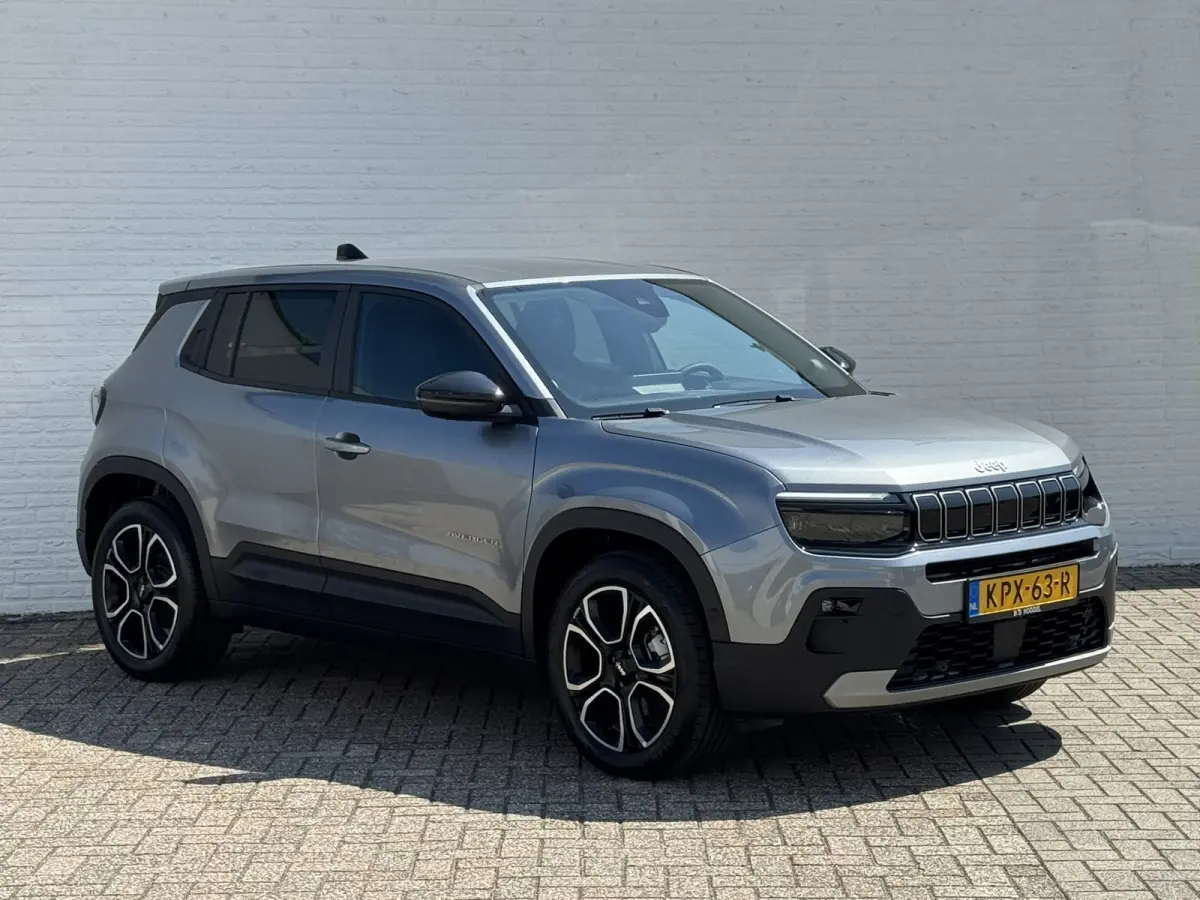 Summit 54 kWh SOH 96% Clima Camera Carplay Adaptive Cruise PDC voor en achter Half Leder