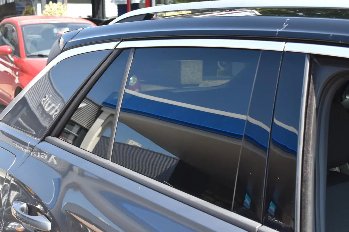 1.0 TSI R-Line 12-2022 | Navigatie | Camera | Massagestoel | 12 mnd BOVAG garantie | Whatsapp 06-53188999