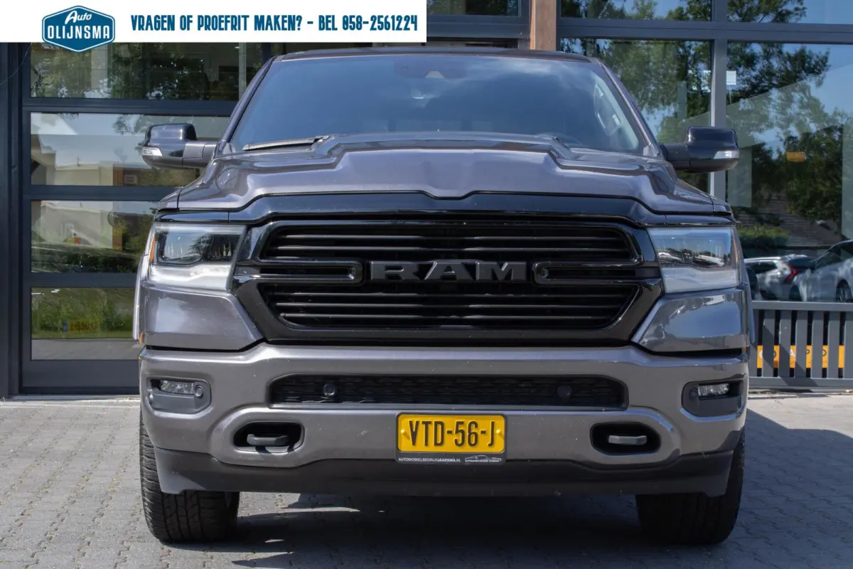 1500 4X4 5.7 V8 4x4 Crew Cab Limited