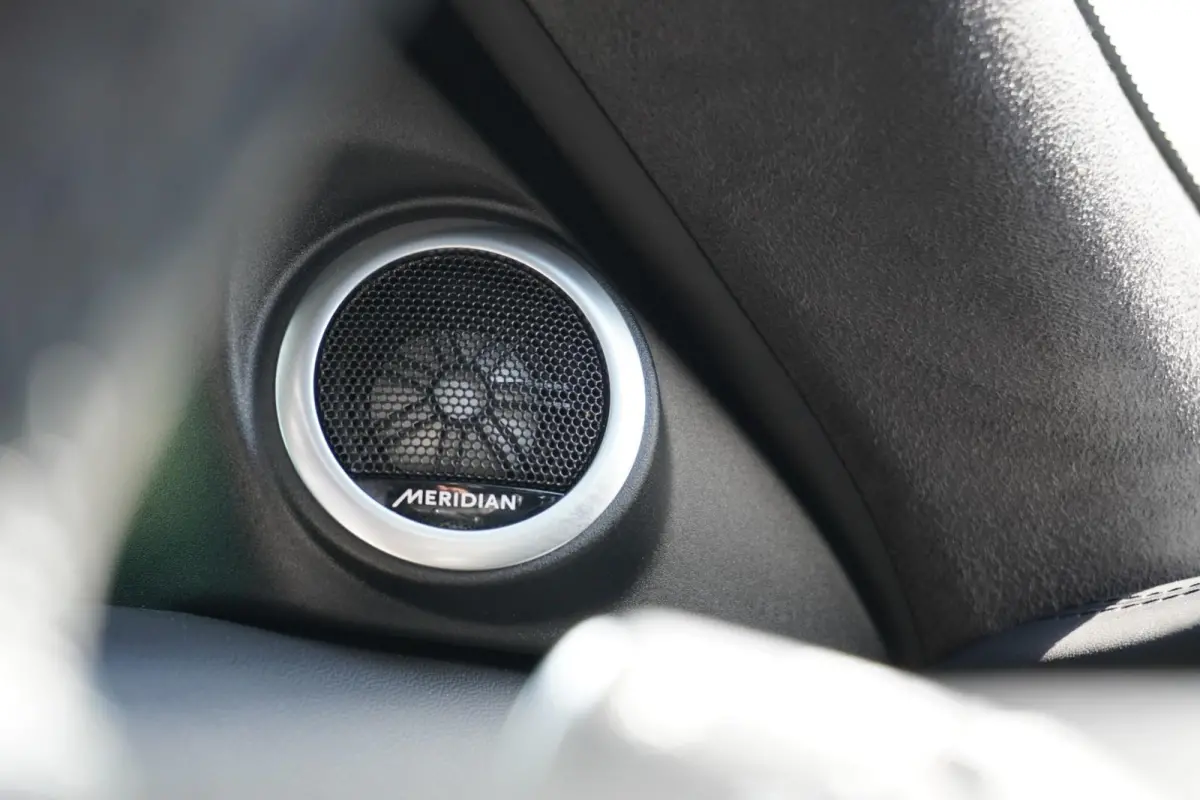 1.5 P300e PHEV AWD Autobiography | Voor + Achter Stoelverwarming | Trekhaak | Meridan Audio