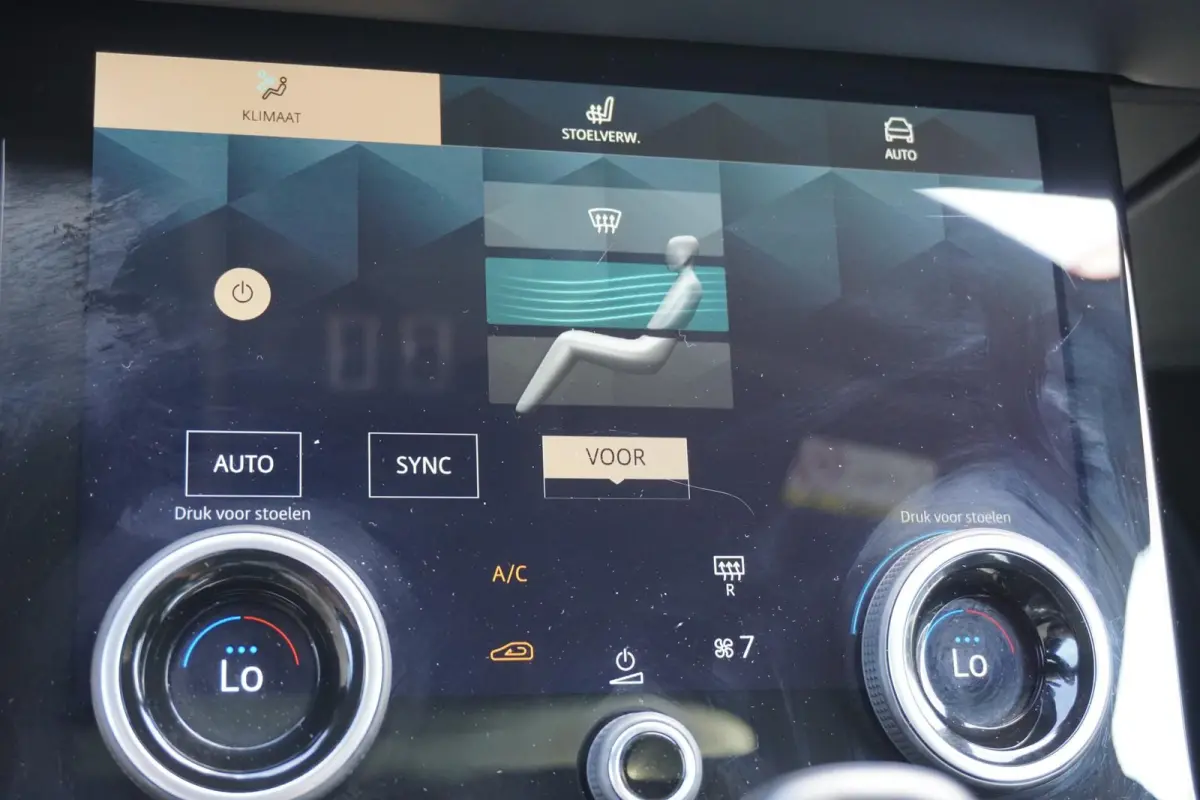 1.5 P300e PHEV AWD Autobiography | Voor + Achter Stoelverwarming | Trekhaak | Meridan Audio