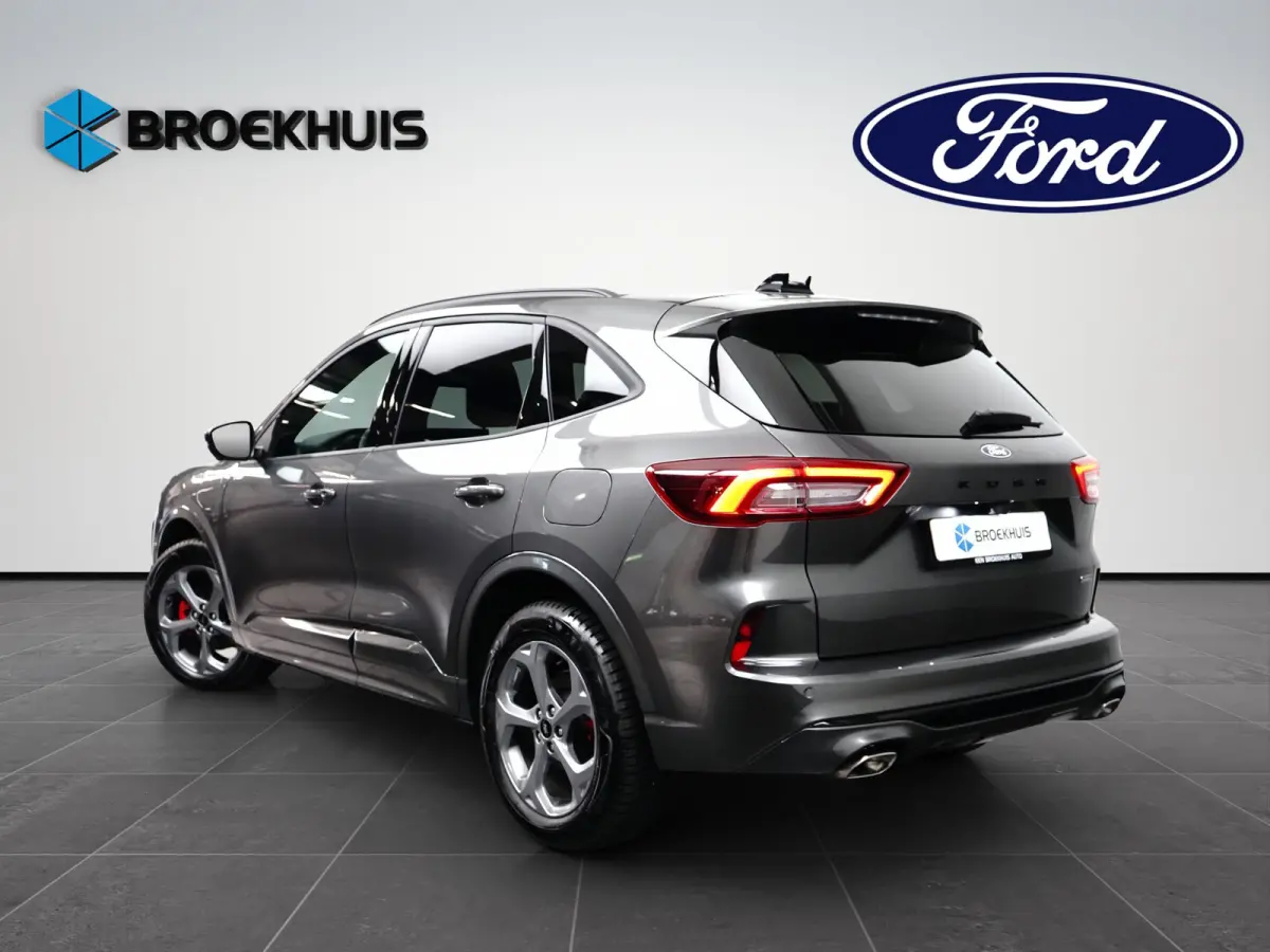 Plug-In Hybrid ST-Line X 243pk | Panoramadak | Winter Pack | Wegkl. Trekhaak | All Season |
