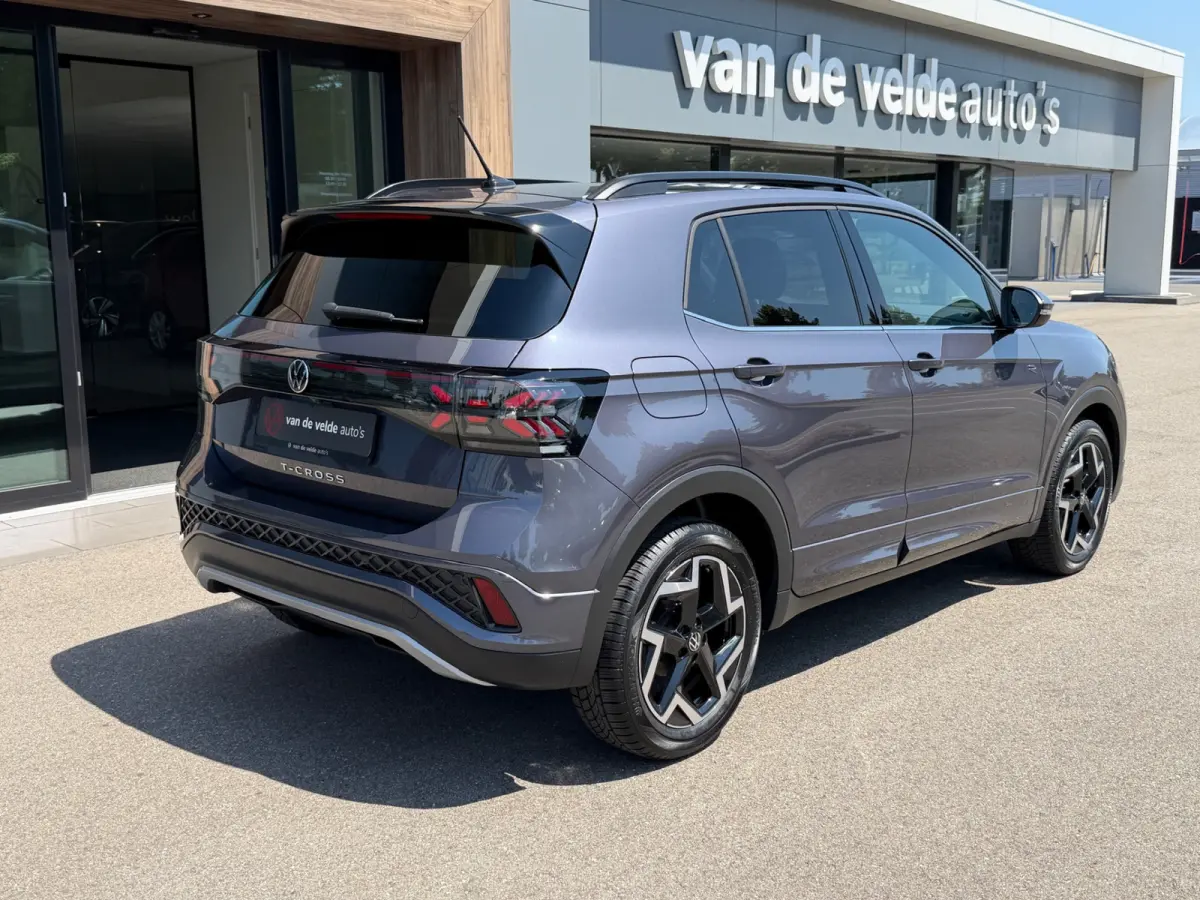 1.5 TSI 150pk DSG R-Line | Camera | Trekhaak | Navi | IQ light | Rijklaar incl. garantie