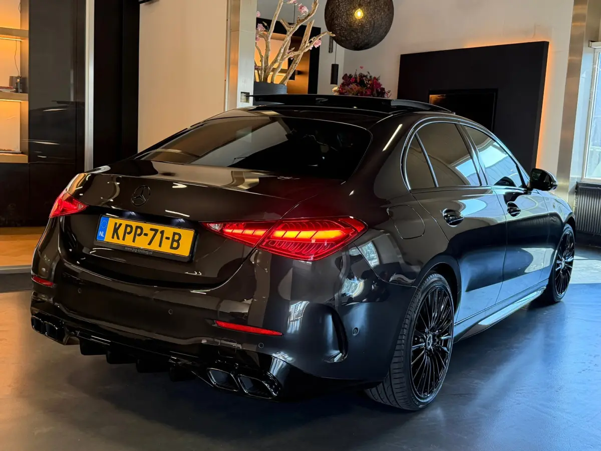300 e AMG Night Pano Memory 360Cam. Headup
