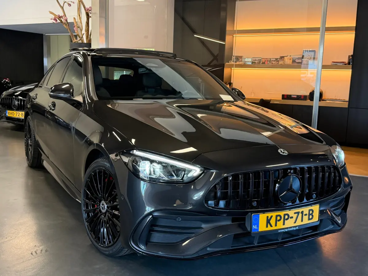 300 e AMG Night Pano Memory 360Cam. Headup