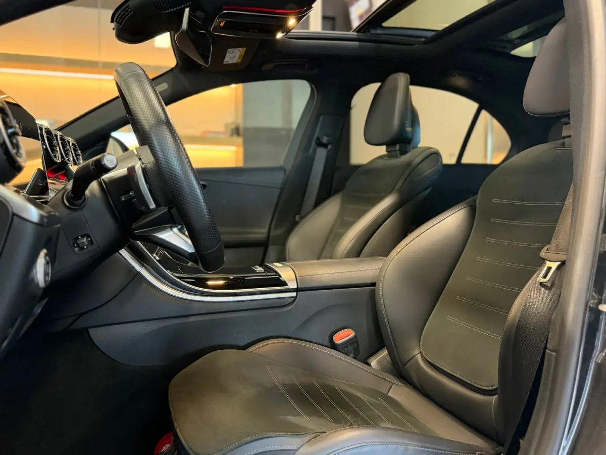 300 e AMG Night Pano Memory 360Cam. Headup