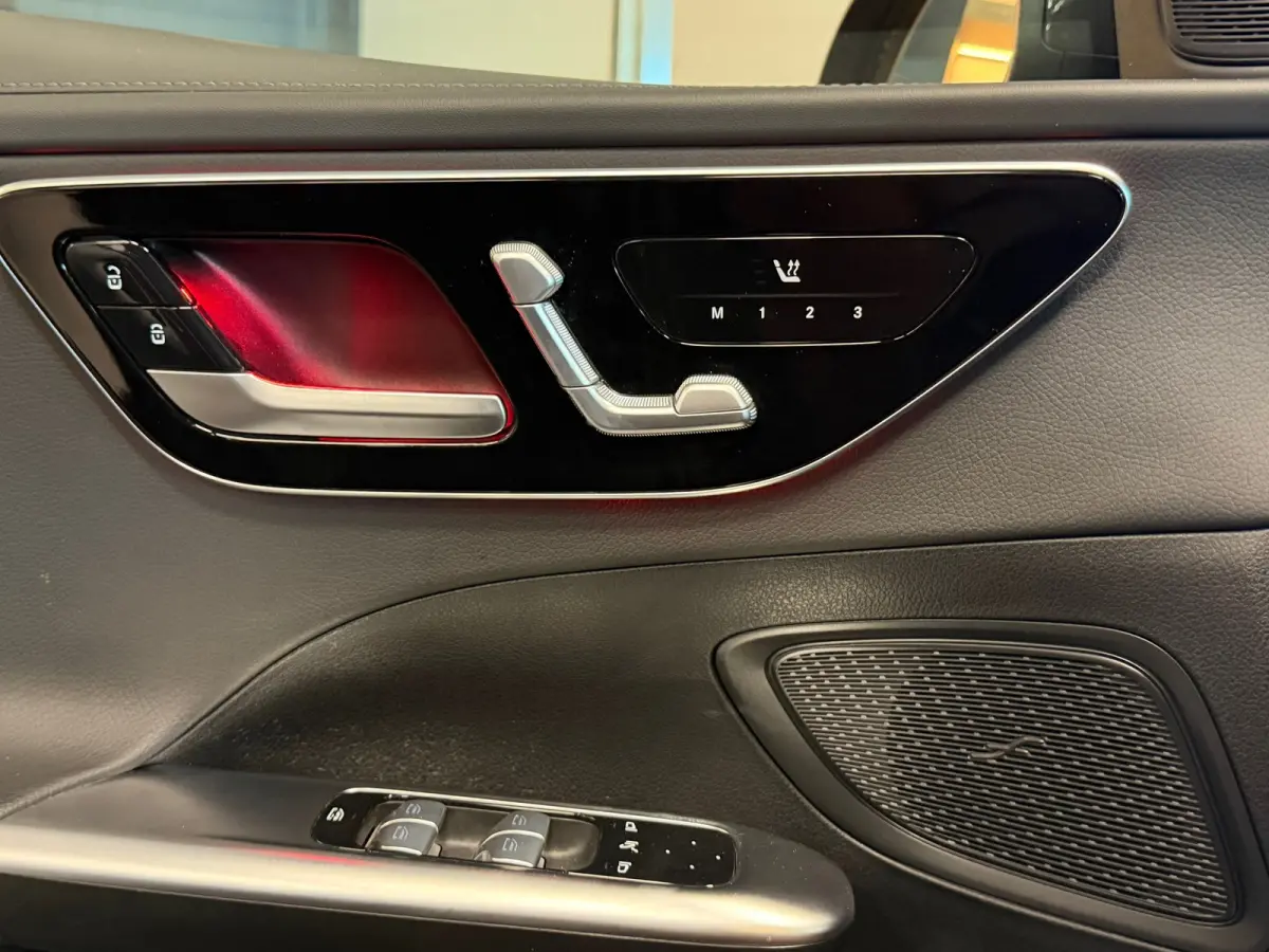300 e AMG Night Pano Memory 360Cam. Headup