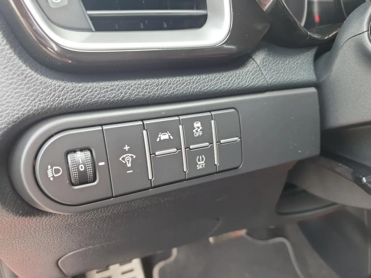 1.5T 160 pk GT-Line Edition | Panorama schuifdak | Navigatie | Camera | Apple Carplay \ Android auto | Cruise control | Climate control |