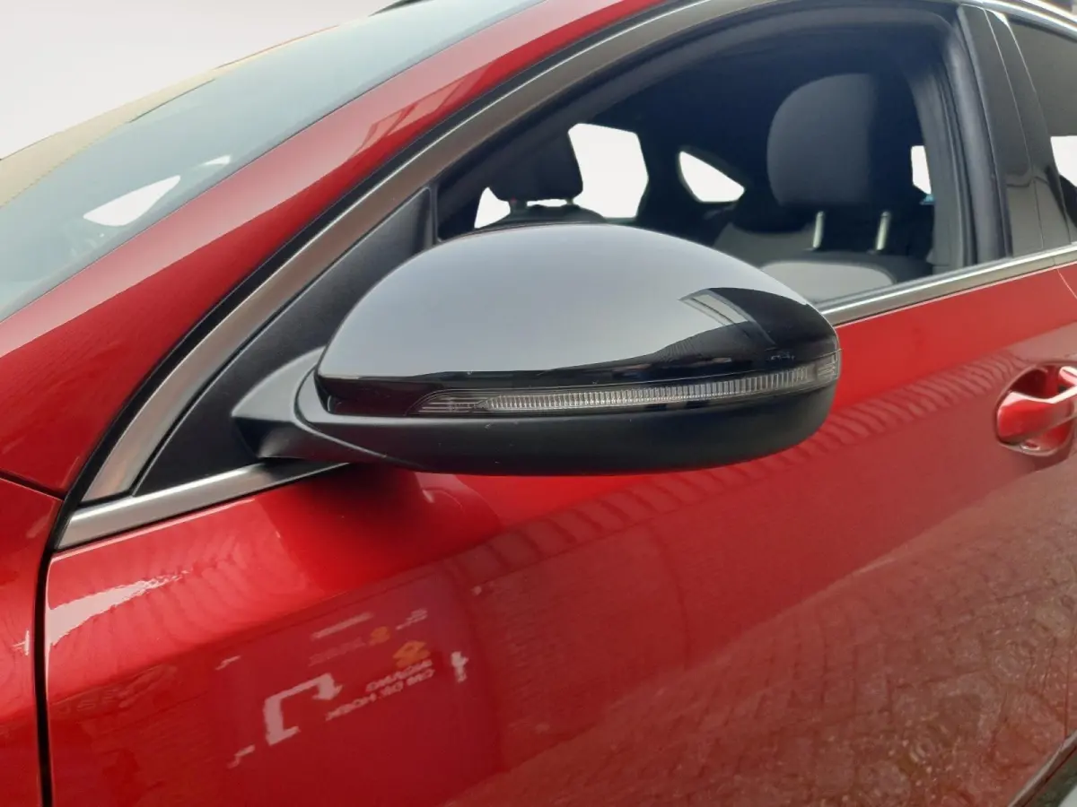 1.5T 160 pk GT-Line Edition | Panorama schuifdak | Navigatie | Camera | Apple Carplay \ Android auto | Cruise control | Climate control |