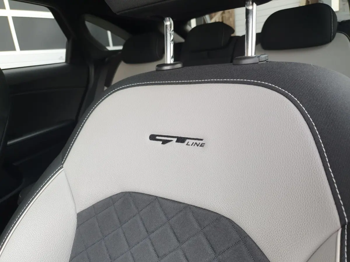 1.5T 160 pk GT-Line Edition | Panorama schuifdak | Navigatie | Camera | Apple Carplay \ Android auto | Cruise control | Climate control |