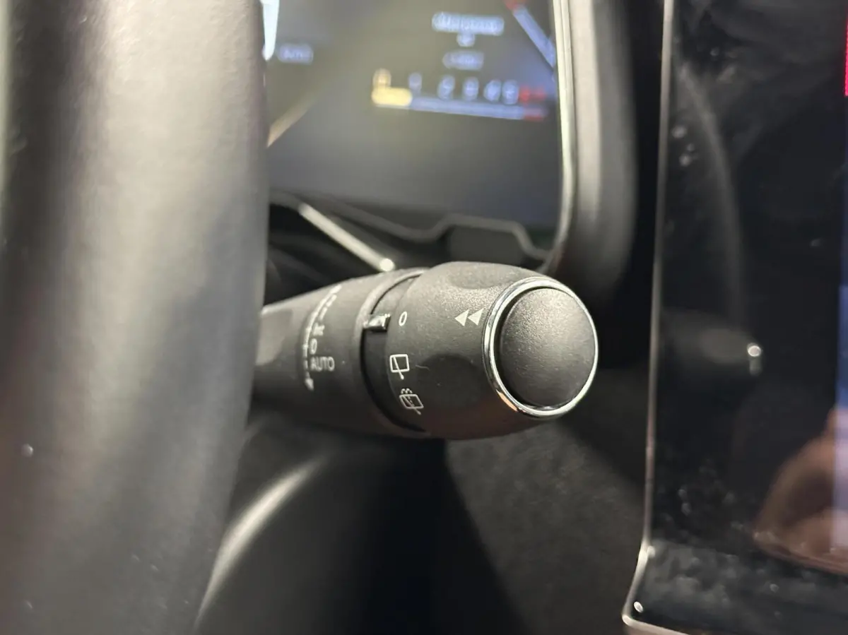 1.2 PureTech Business AUTOMAAT CRUISE CARPLAY CLIMATE
