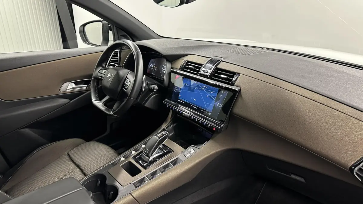 1.2 PureTech Business AUTOMAAT CRUISE CARPLAY CLIMATE