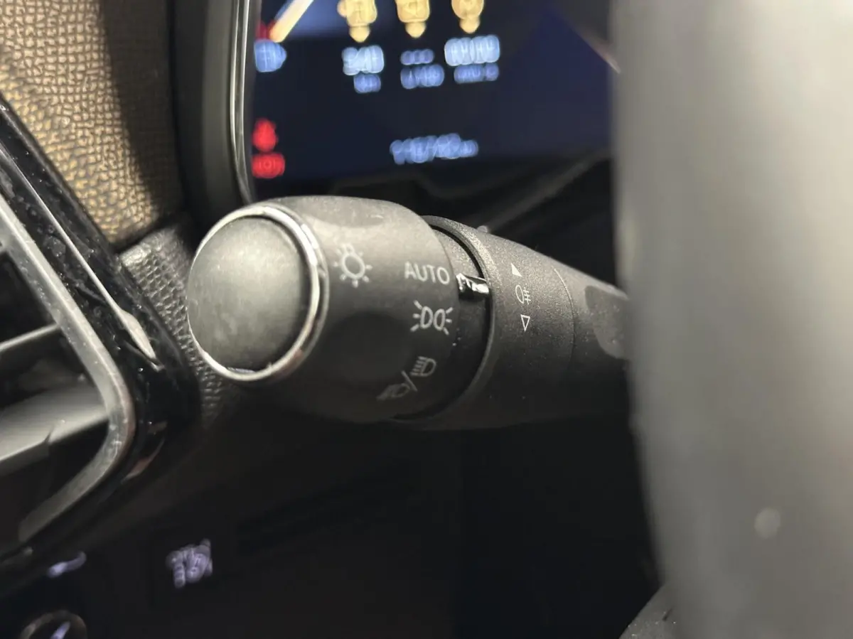 1.2 PureTech Business AUTOMAAT CRUISE CARPLAY CLIMATE