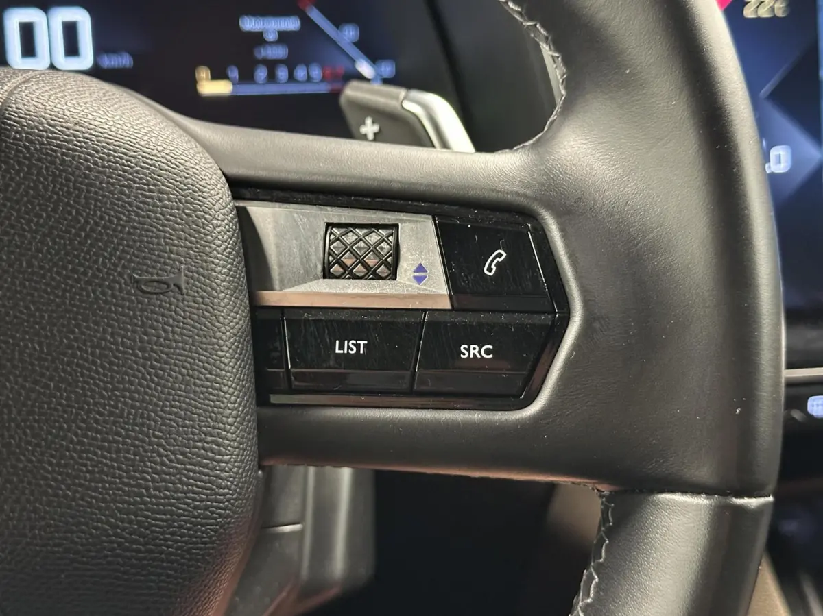 1.2 PureTech Business AUTOMAAT CRUISE CARPLAY CLIMATE