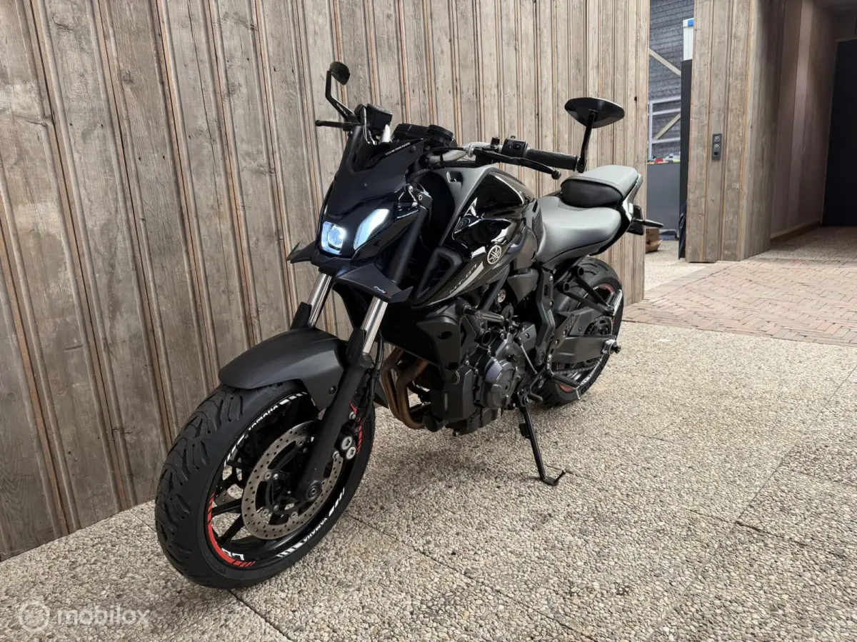 / Akrapovic / Puig / Led / fabrieksgarantie