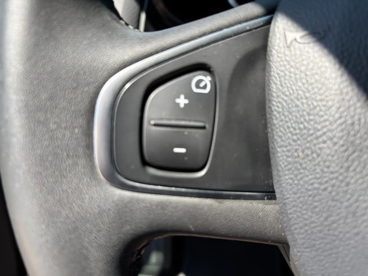 0.9 TCe Zen/ NAVI / AIRCO / LMV / 4-SEIZOENENBANDEN