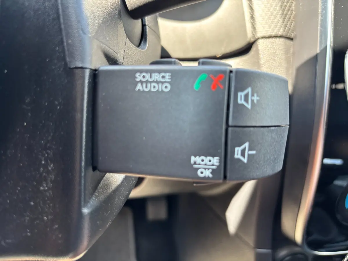 0.9 TCe Zen/ NAVI / AIRCO / LMV / 4-SEIZOENENBANDEN