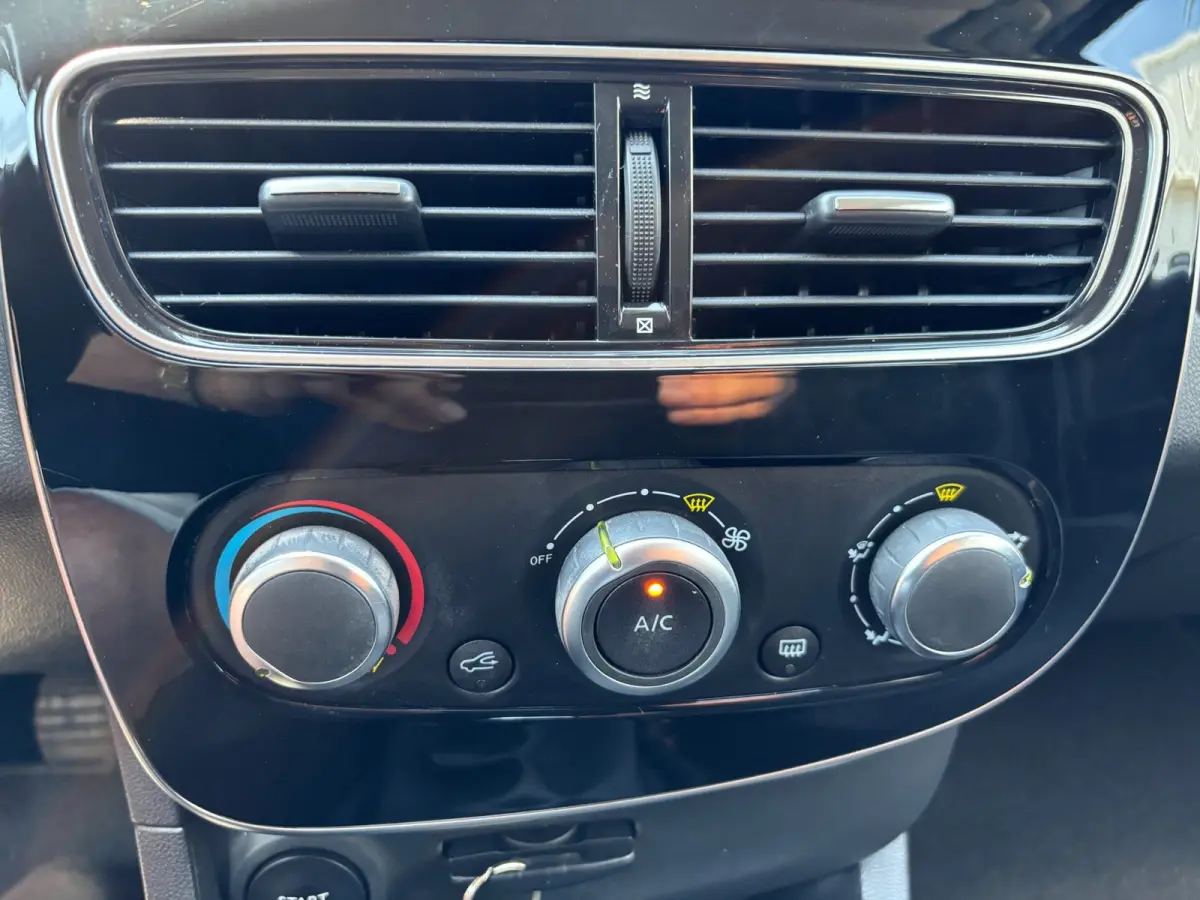 0.9 TCe Zen/ NAVI / AIRCO / LMV / 4-SEIZOENENBANDEN