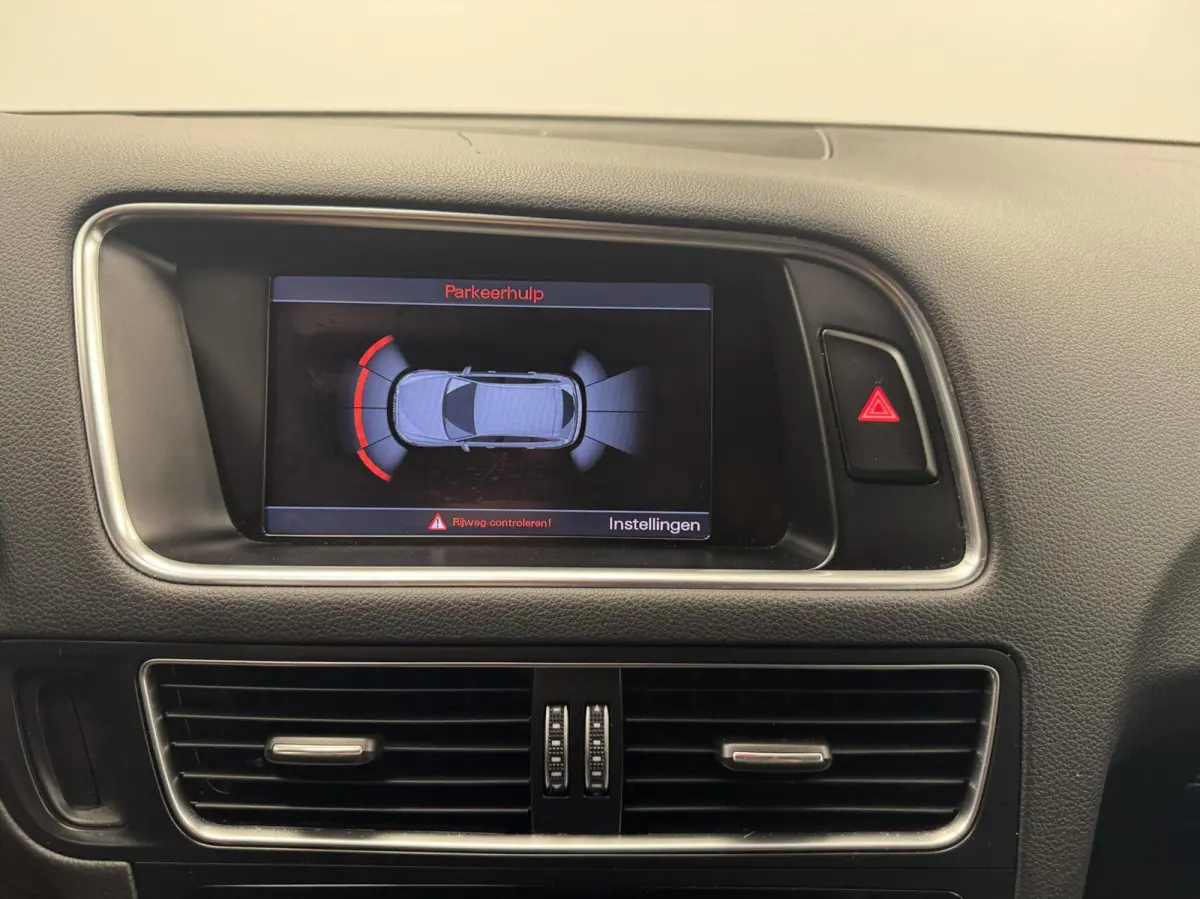 3.0 TFSI Quattro S-Line Automaat-Trekhaak-Navigatie-Cr.contr-Clima-Leder-Stoelverwarming-Parkeersensoren-LED-Lm20''velgen-Elek.Klep