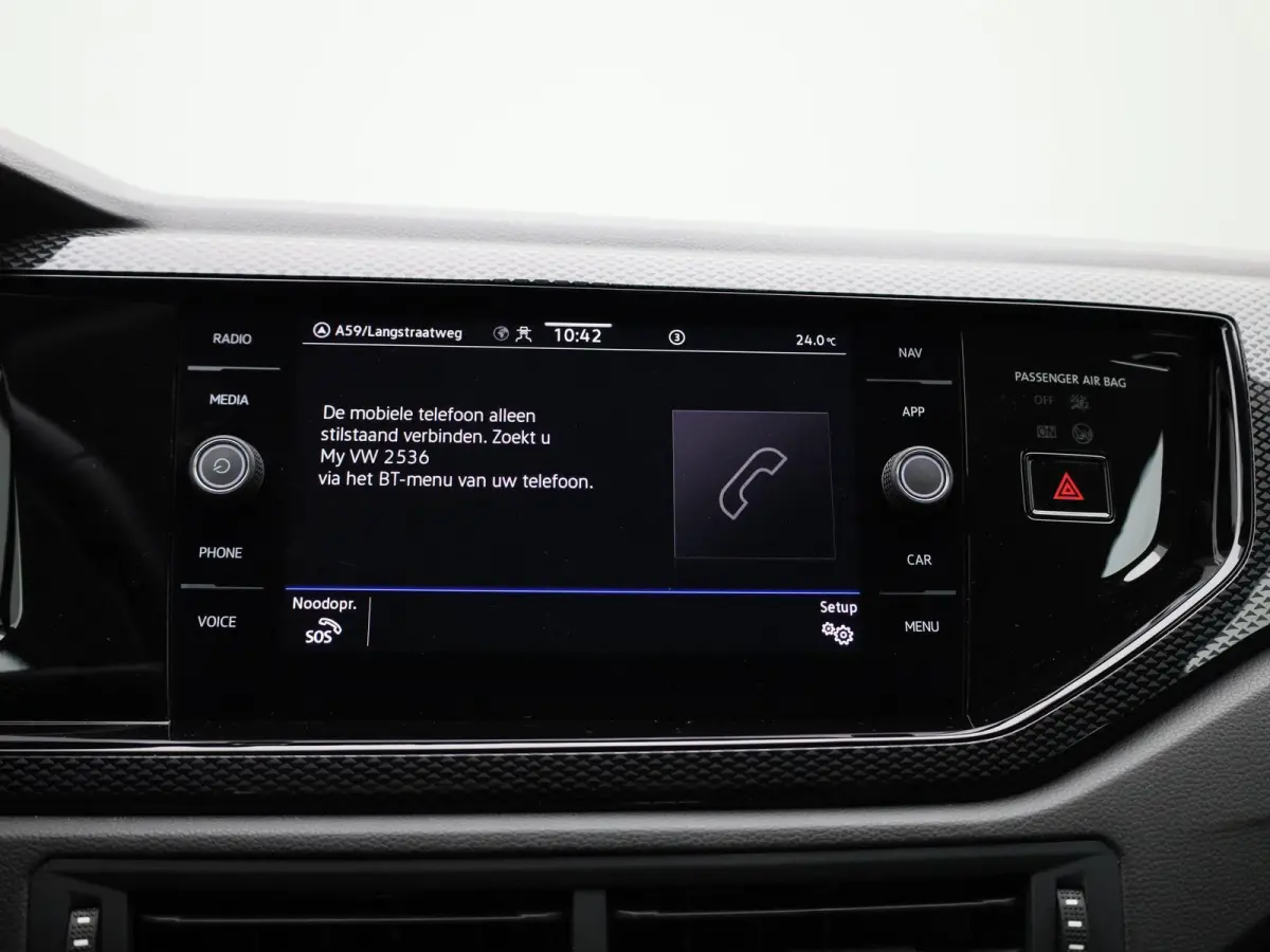 1.0 TSI Life Business 95 PK| Origineel Nederlands | 1e Eigenaar | Navigatie | Stoelverwarming | Climatronic | Parkeersensoren | Digitale Cockpit Voorstoelen verwarmd |