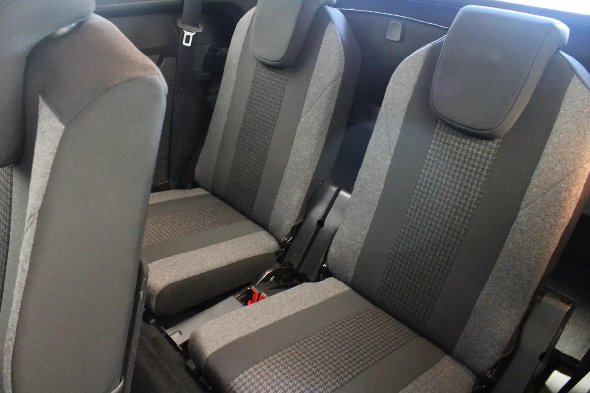 1.2 PureTech Active Pack Business |Navi|Camera|Carplay|