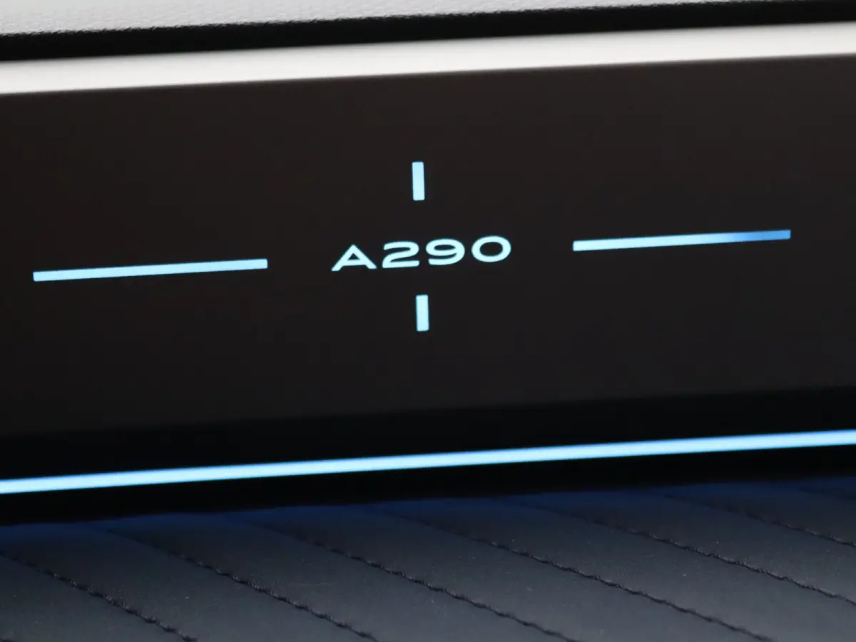 GT 52 kWh Premium Devialet Audio | 19"Snowflake Diamantee
