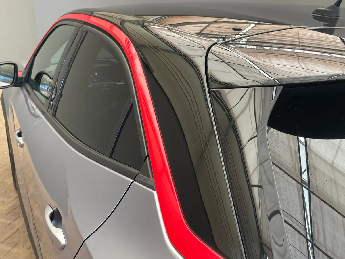 GS Line 50-kWh Camera | LED | 18" Lichtmetaal | Carplay | Cruise | Climate | Parkeersensoren voor en Achter | Achteruitrijcamera | Afwijkende dakkleur | Apple Carplay/Android Auto|telefoonin