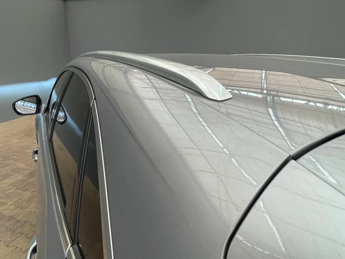 1.2 PureTech Executive Leder | Elec stoelen | Stoelverwarming | | Achteruitrijcamera | Apple Carplay/Android Auto|telefoonintegratie premium | Bluetooth telefoonvoorbereiding