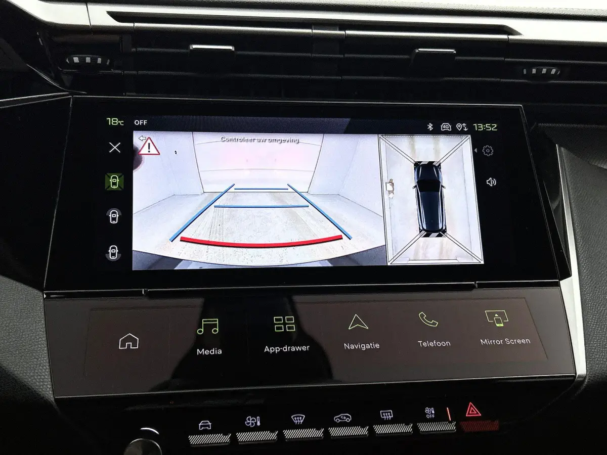 1.2 Hybrid 145 e-DCS6 GT | Automaat | GT | Sportstoelen | Elektrisch bedienbare stoelen | Elektrische achterklep | Navigatie | Apple carplay | Android auto | 360 camera | Dode hoek sensoren 