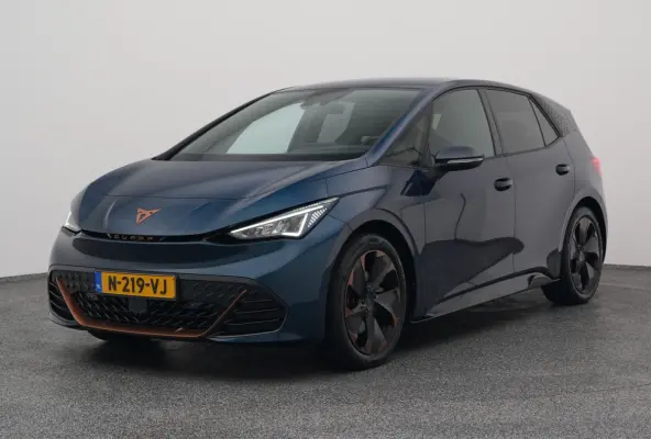 Performance One 62 kWh | CAMERA | ADAPTIVE | KEYLESS | STOELVERW.