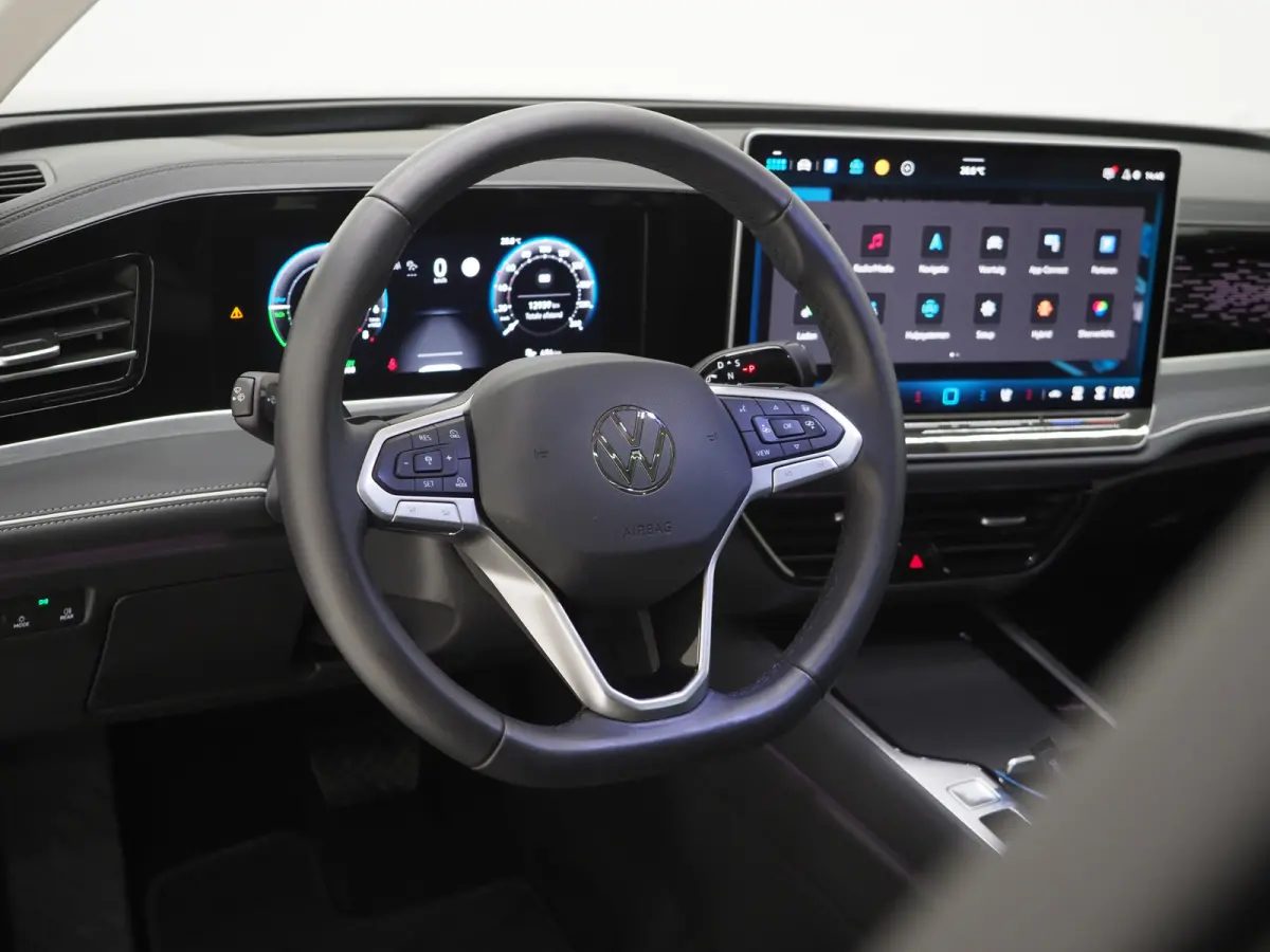 1.5 eHybrid Elegance | 5 Jaar Garantie | Panoramadak | Leder | Trekhaak | Harman/Kardon | HUD | 360 | Sfeerlicht | Keyless