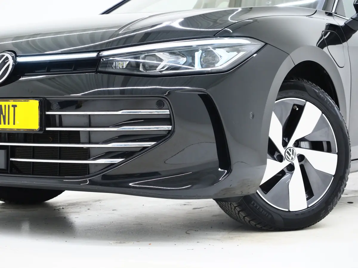 1.5 eHybrid Elegance | 5 Jaar Garantie | Panoramadak | Leder | Trekhaak | Harman/Kardon | HUD | 360 | Sfeerlicht | Keyless