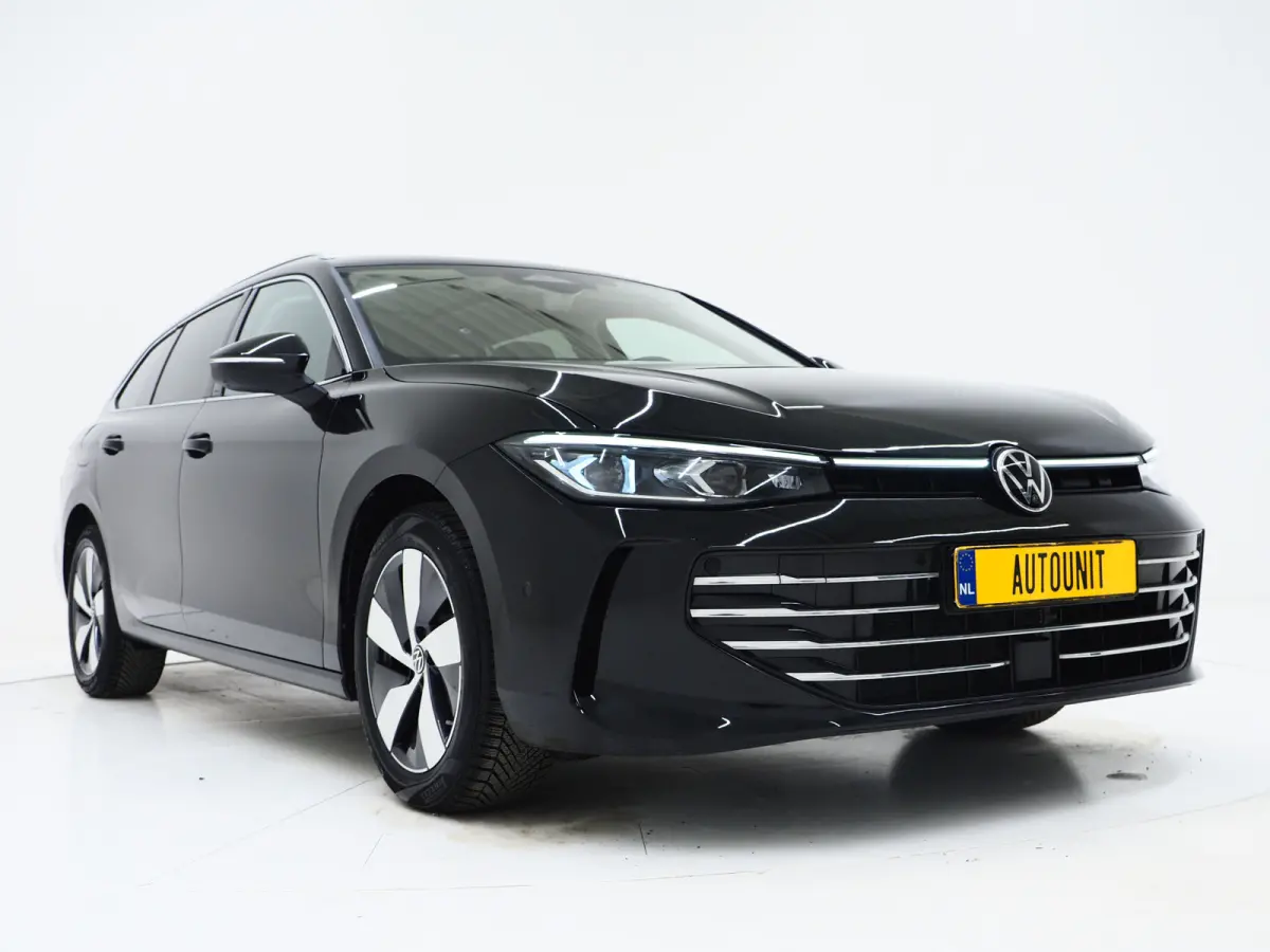 1.5 eHybrid Elegance | 5 Jaar Garantie | Panoramadak | Leder | Trekhaak | Harman/Kardon | HUD | 360 | Sfeerlicht | Keyless
