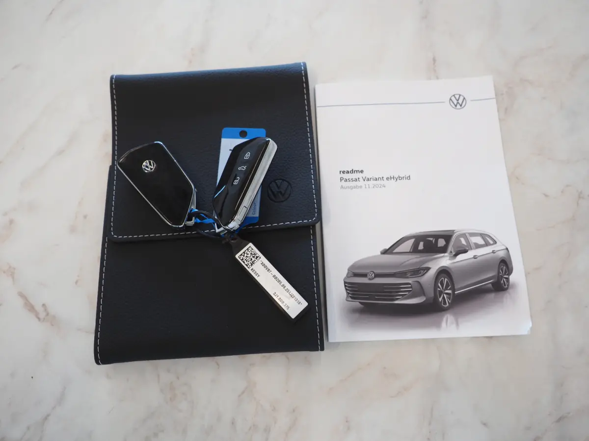 1.5 eHybrid Elegance | 5 Jaar Garantie | Panoramadak | Leder | Trekhaak | Harman/Kardon | HUD | 360 | Sfeerlicht | Keyless
